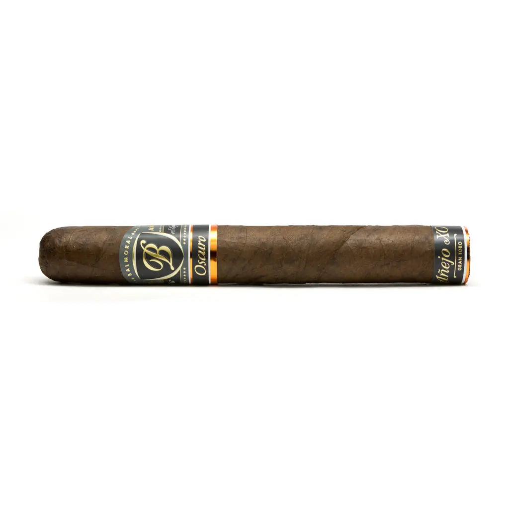 Balmoral Añejo XO Oscuro Gran Toro