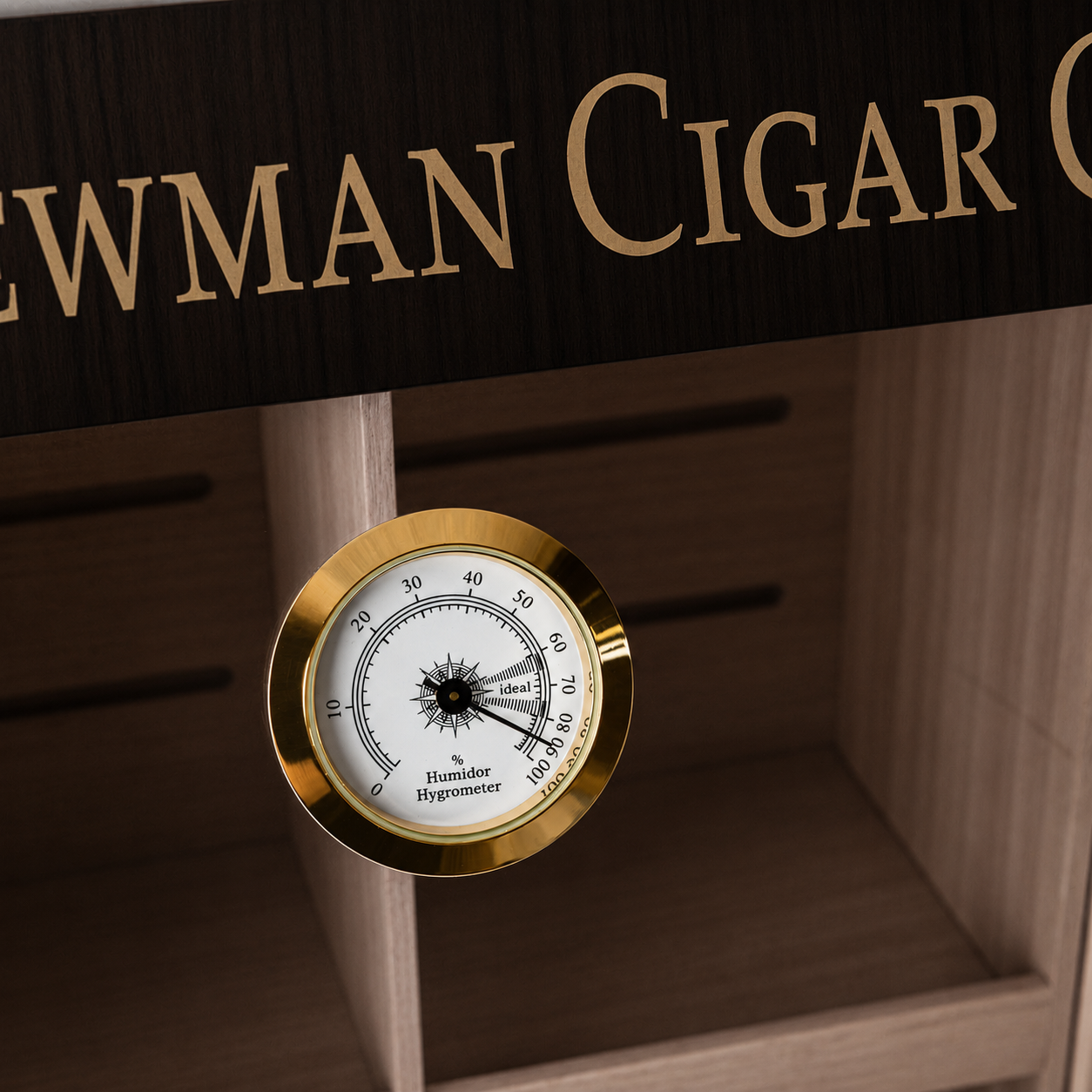 J.C. Newman Zigarrenhumidor